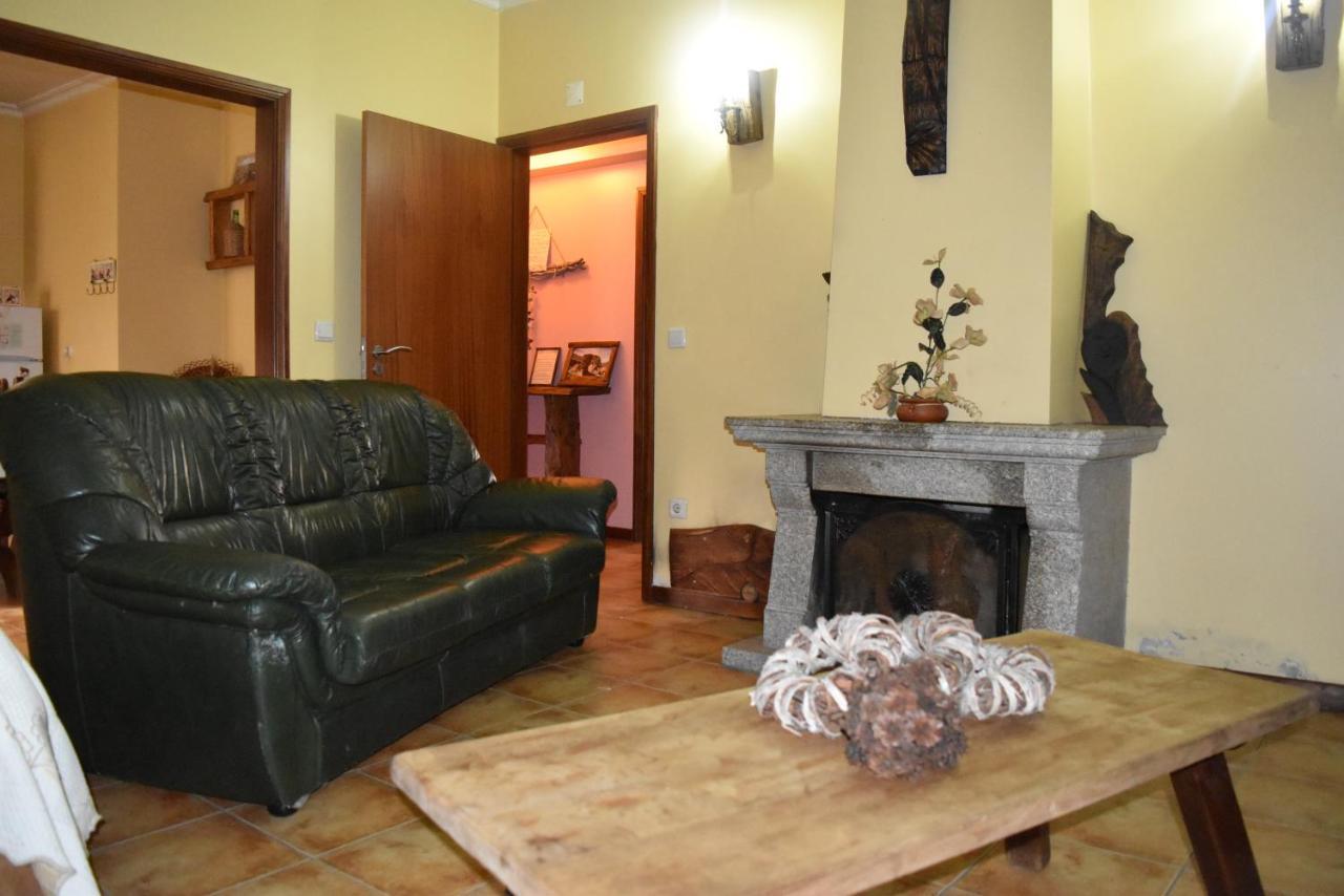 Casa Na Serra Da Estrela Melo Luaran gambar